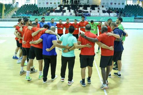 الأهلي يواجه الخليج بمباراة تحديد المركز الخامس في "سوبر جلوب اليد"